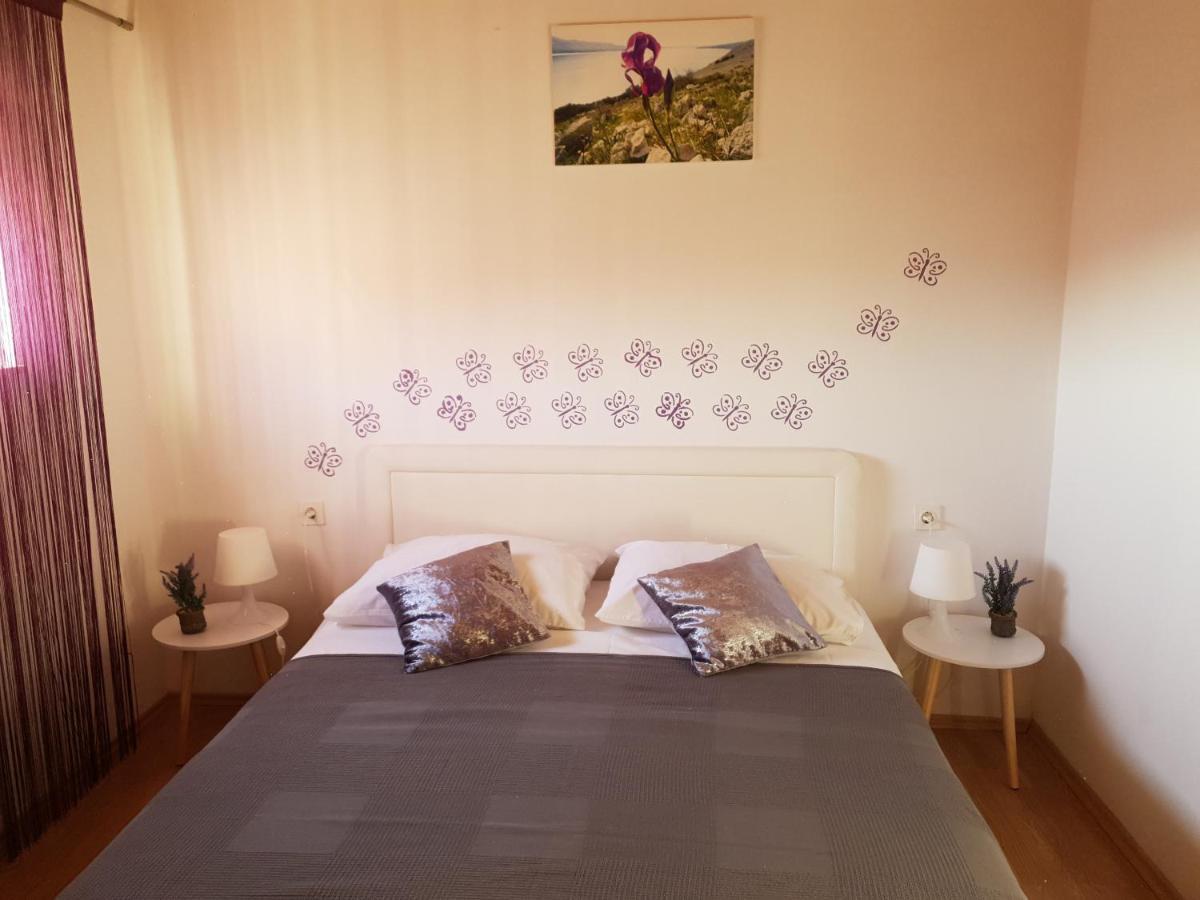 Apartmani Dalmatinka Metajna Exteriér fotografie