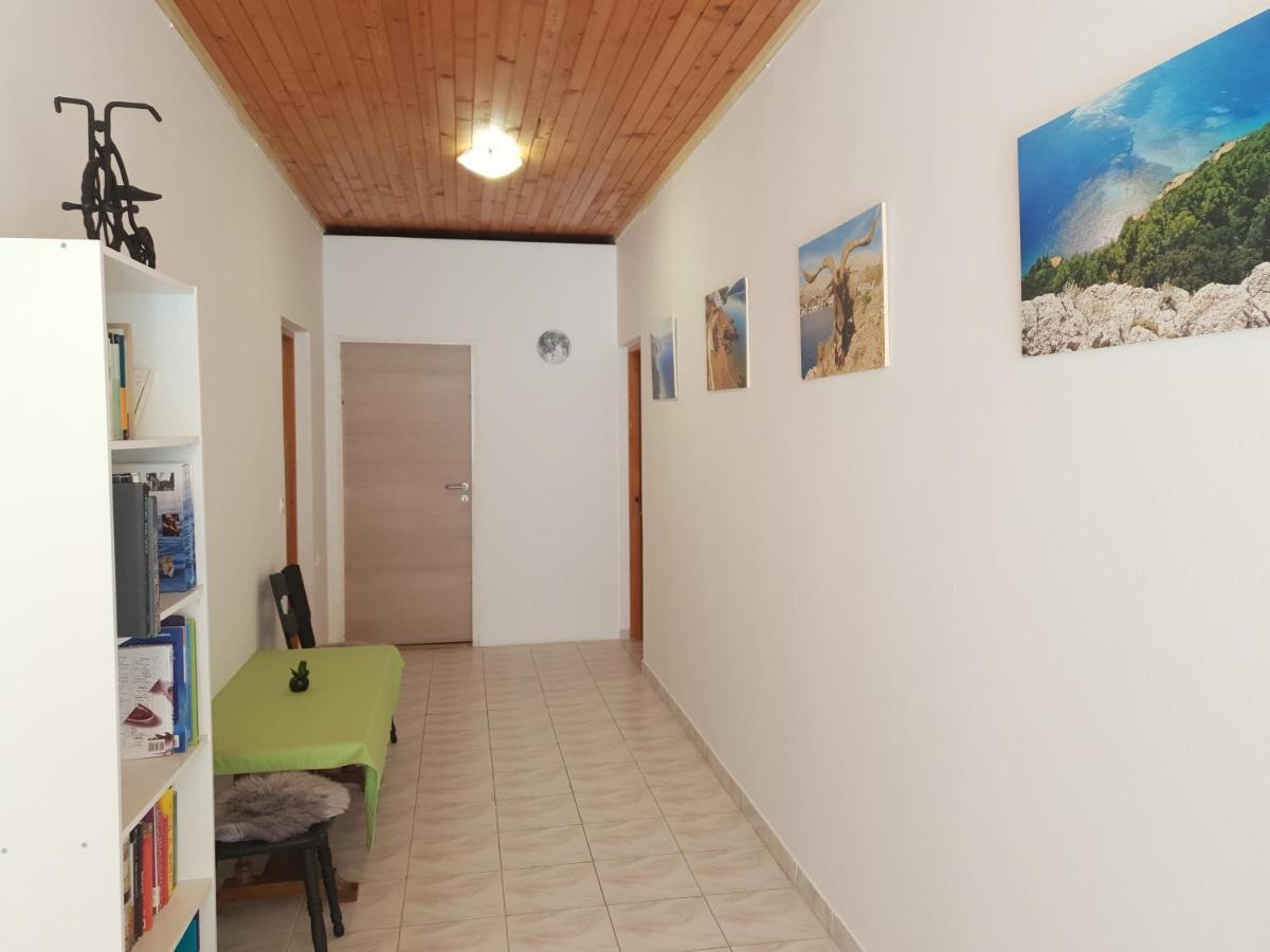 Apartmani Dalmatinka Metajna Exteriér fotografie